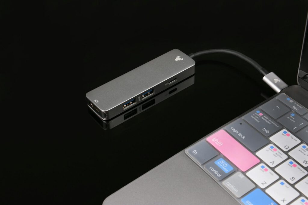 Anker 341 USB-C Hub (7-in-1) Review: The Dongle That Actually Earns Its Desk Space