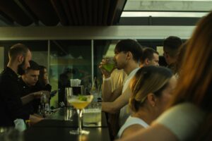 Cape Town Dating and Social Scene for Nomads