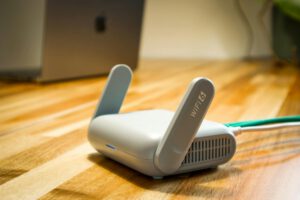 GL.iNet Beryl AX (GL-MT3000) Review: Travel Router Tested in Cape Town