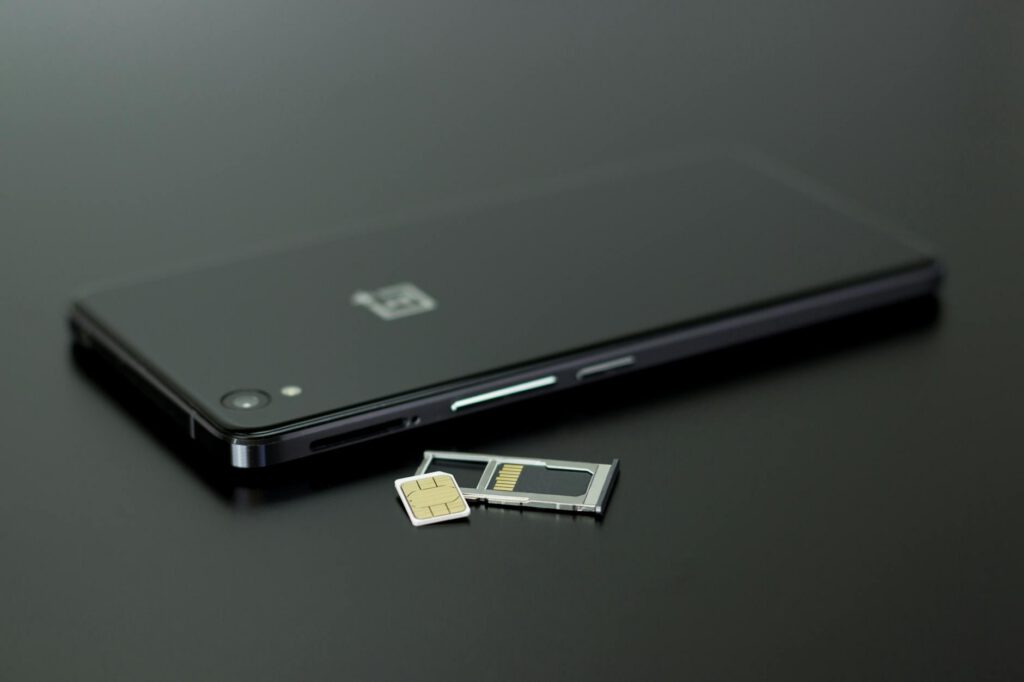 SIM cards in South Africa — which network, which plan, where to buy
